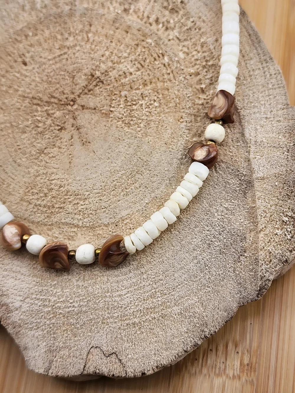 17in Handmade White and Brown Beaded Necklace 0547